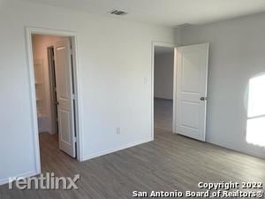 Foto del edificio - 4 br, 2 bath House - 5819 Antonio Pl