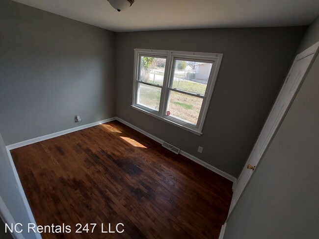 Foto del edificio - 3 br, 1 bath House - 3712 Oak Grove Ave