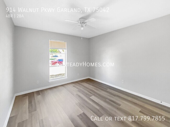 Foto del edificio - 914 Walnut Pkwy