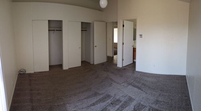 Building Photo - 1656 Marinette Ct