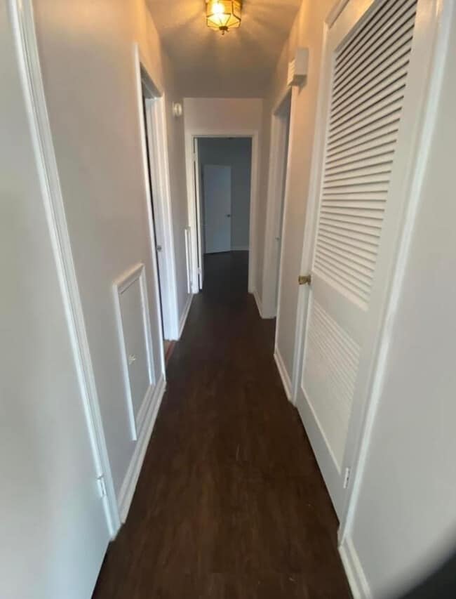 Hallway - 1411 Turkey Ridge Rd