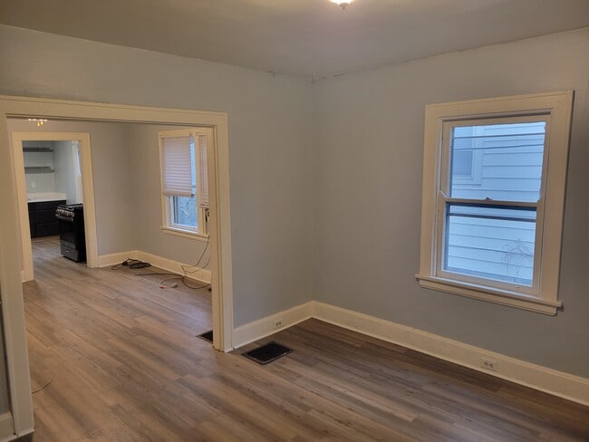 Foto del edificio - 20 Glenwood Ave