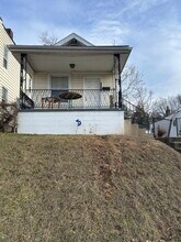 Building Photo - 5508 Beacon Ave