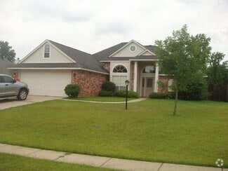 Building Photo - 8168 Myrtlewood Dr