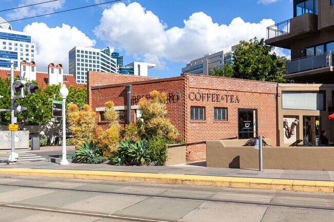 Building Photo - 611 W G St