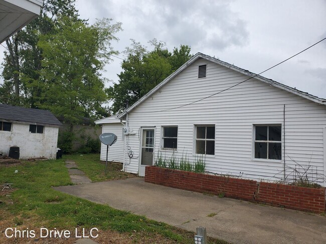 Building Photo - 3 br, 1 bath House - 7600 US HWY 62