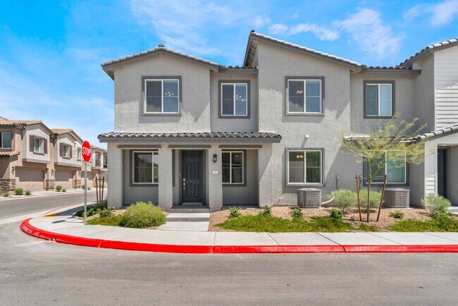 Building Photo - Contemporary Luxury: Your Dream Home!