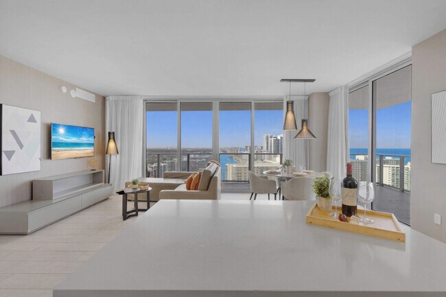 Foto del edificio - 4010 S Ocean Dr