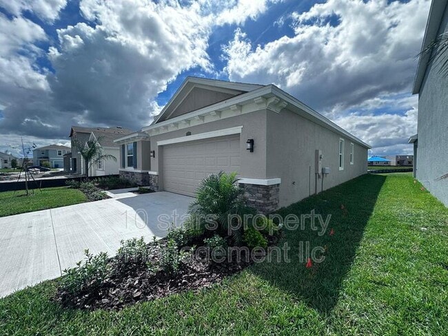 Building Photo - 8199 Hardy Bay Lp