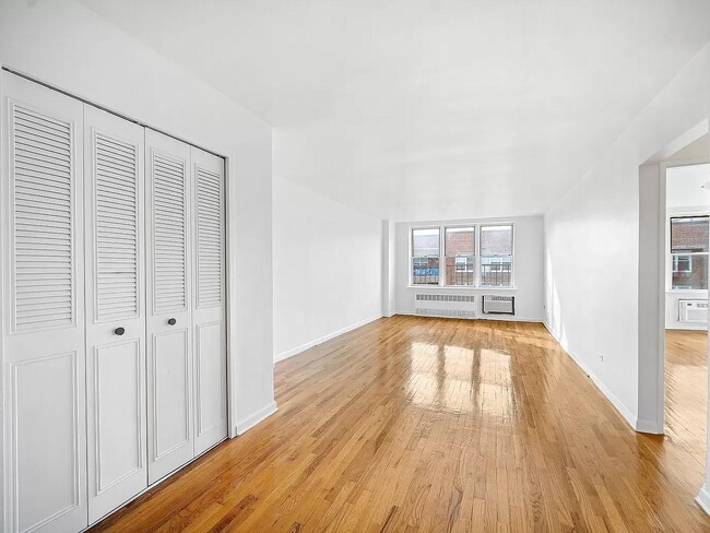 Photo - 415 Argyle Rd Apartment