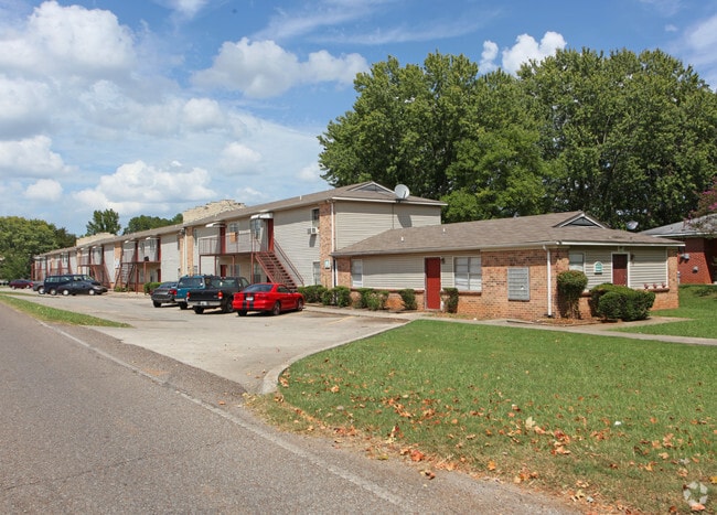Building Photo - Knight Road Apartments