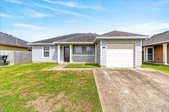 Building Photo - 2314 Blue Star Dr