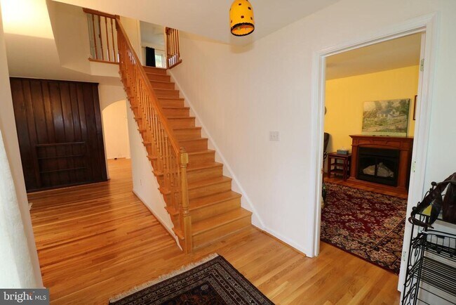 Foto del edificio - 6113 Dunleer Ct