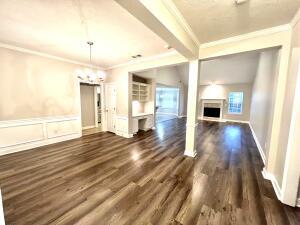Building Photo - 702 Wickham Dr