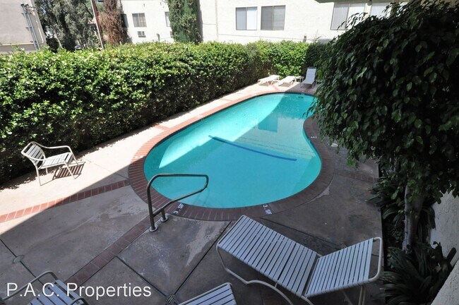 Foto del edificio - 2 br, 2 bath Apartment - 12245 Chandler Bo...