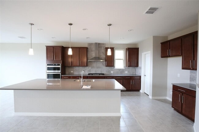 Building Photo - 15142 Rosario Rd