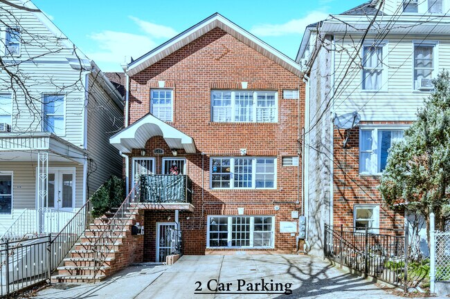 Building Photo - 641 E 230th St