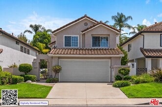Building Photo - 24672 Cll Largo