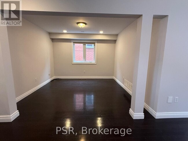 Building Photo - 5510 Red Brush Dr