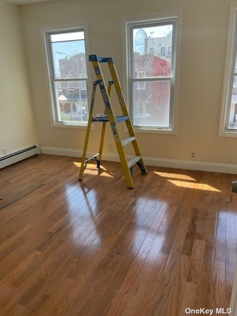 Foto del edificio - 497 E 94th St