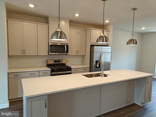 Building Photo - 9409 Barnes Lp