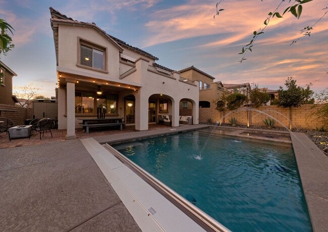 Foto del edificio - Luxury Dream Home with Unmatched Views and Resort-Style Amenities