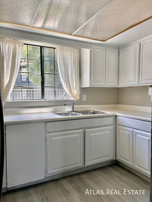 Foto principal - 15402 N 28th St