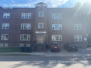 Building Photo - 903 Smallwood Williams Way
