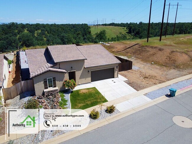 Building Photo - 4645 Pleasant Hills -   Solar Panels & Ele...