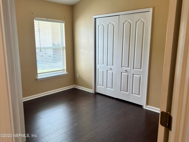 Foto del edificio - 4078 Pebble Brooke Circle South