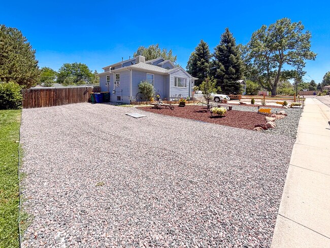 Foto del edificio - 6484 S Prescott St