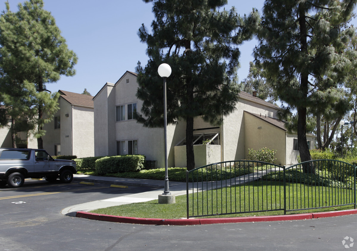 Foto principal - Alicia Park Apartments