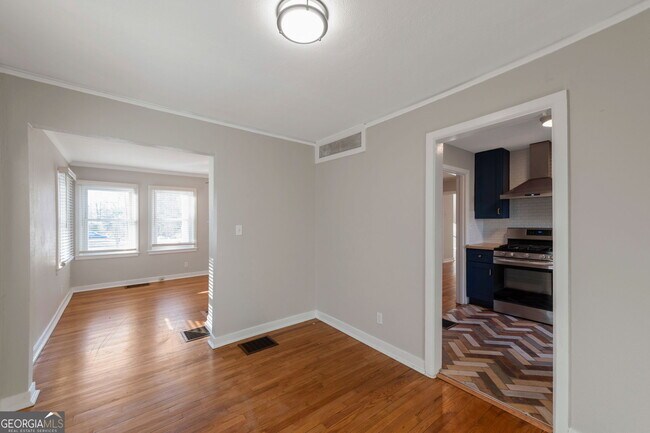 Foto del edificio - 152 1st St SW