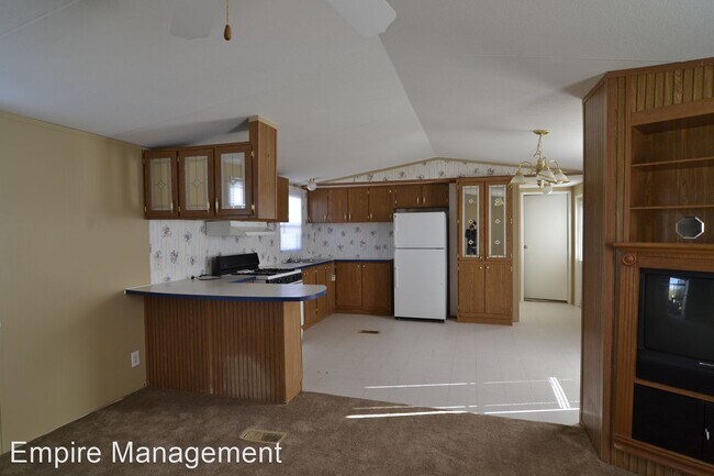 Building Photo - 3 br, 2 bath House - 3725 W. Curly Horn Rd #2