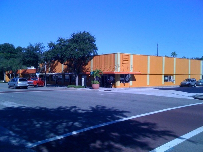 Foto del edificio - 2311 Central Ave