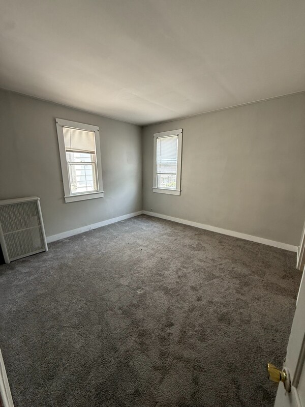Foto del edificio - 1363 Capouse Ave