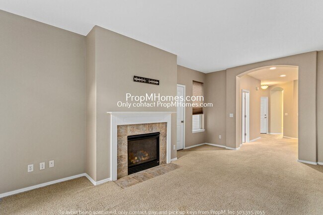 Foto del edificio - Lovely Three Bedroom Hillsboro Home!
