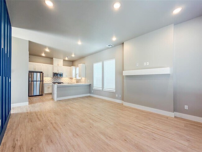 Foto del edificio - 2610 Crescent Ave