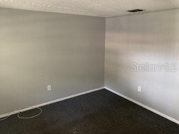 Foto del edificio - 2430 Tanglewood St