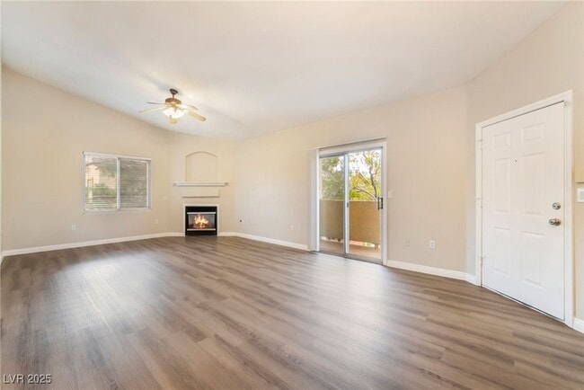 Foto del edificio - 3925 Lazy Pine St