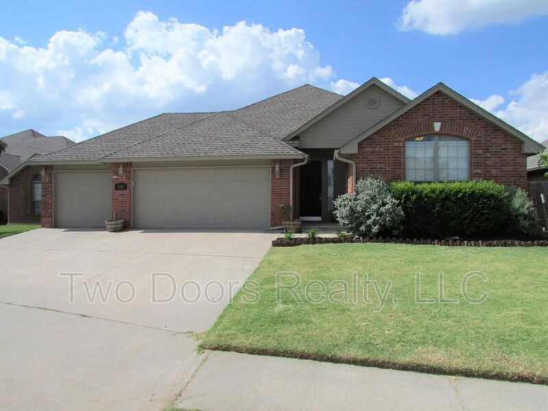 Foto principal - 3016 Cruden Dr