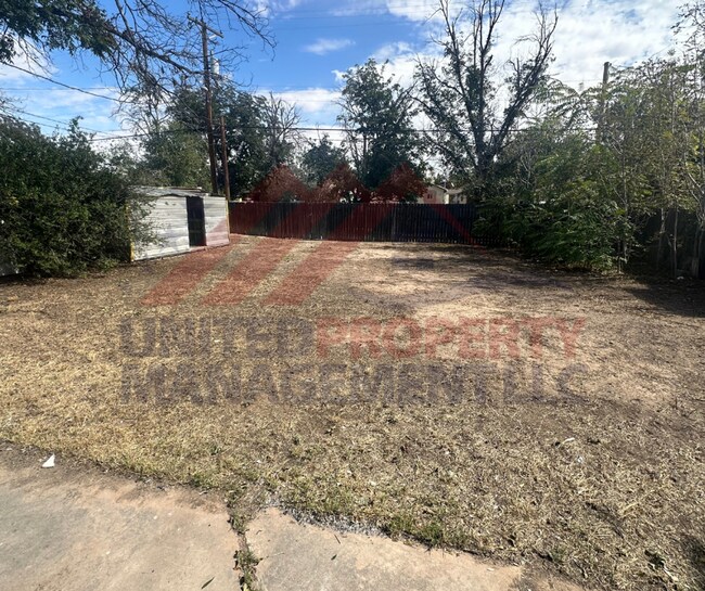 Foto del edificio - 3 bed 1 bath in Carlsbad NM