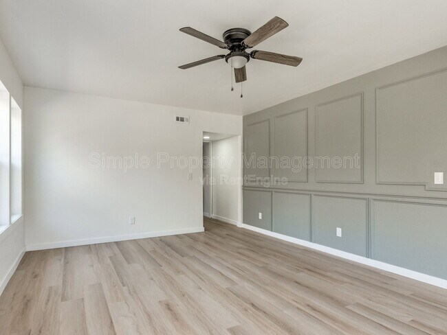 Foto del edificio - 814 W Hill St