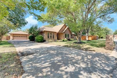 Foto del edificio - 5309 Beckett Cir