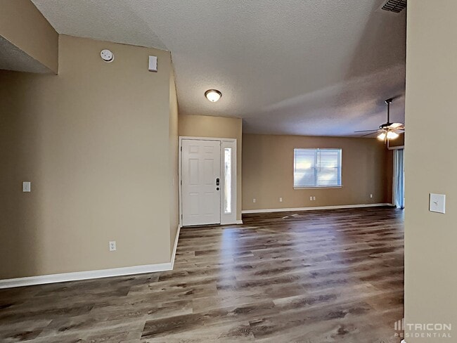 Building Photo - 3882 Bright Leaf Ct