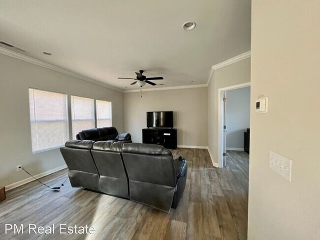 Foto del edificio - 3 br, 2.5 bath House - 4682 Wesmar Court