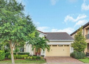 Building Photo - 10227 Henbury St