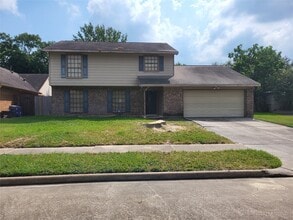 Building Photo - 8110 Green Devon Dr