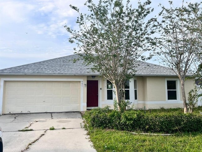 Building Photo - 961 Derbyshire Dr