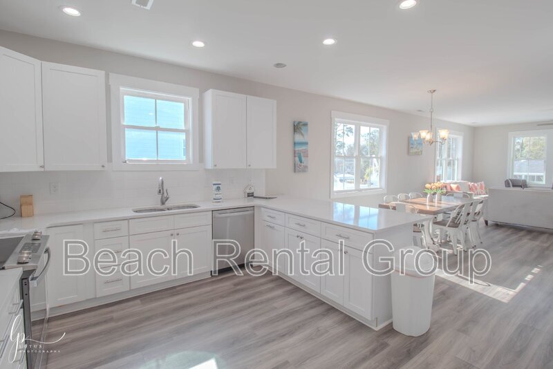 Foto principal - 359 Calhoun Dr